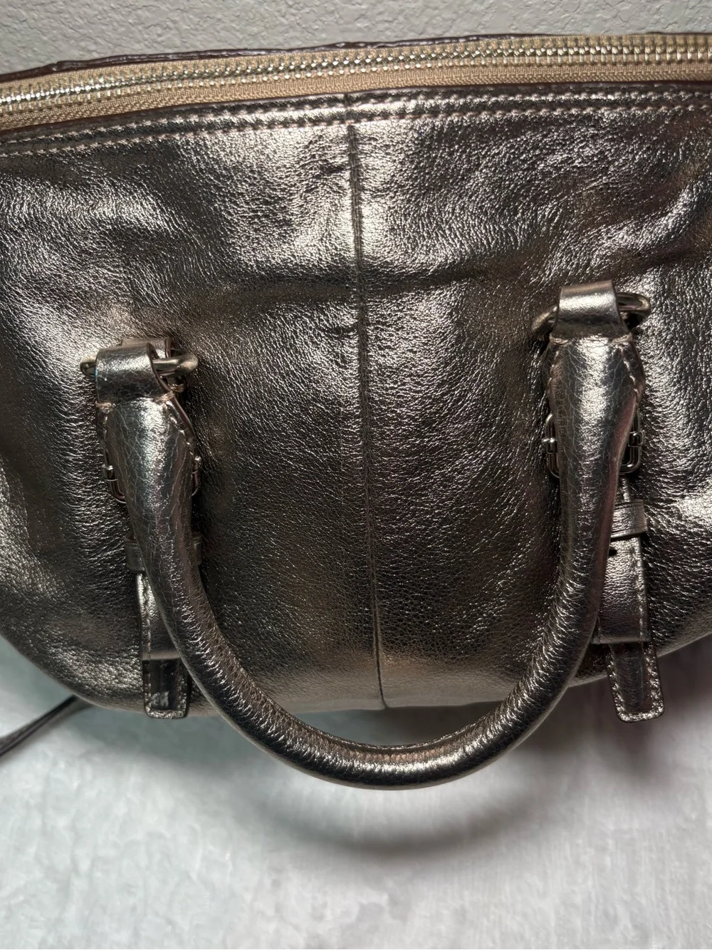 🩶 Coach Metallic Silver Satchel Handbag with Crossbody Strap G1293-21252